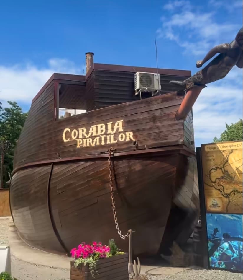 Corabia Piraților